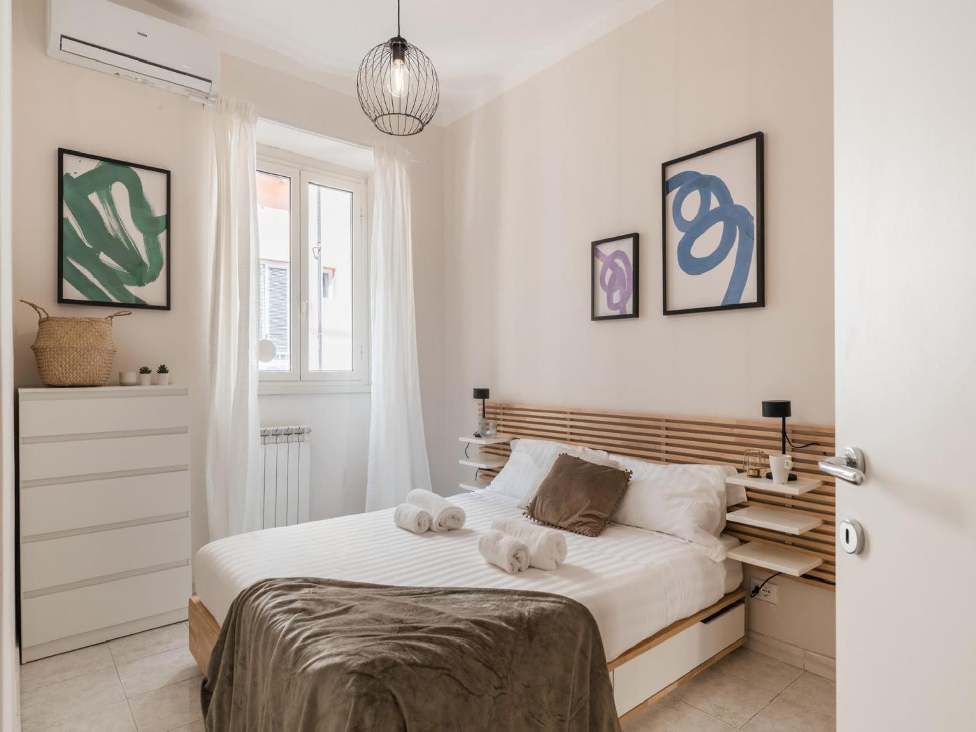 The Best Rent - Spacious One-Bedroom Apartment Near Colosseum Řím Exteriér fotografie